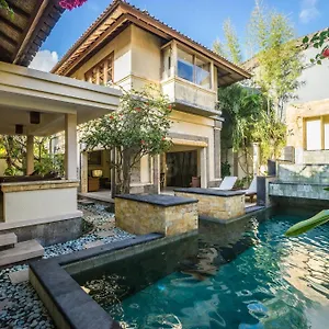 Diana Bali Legian